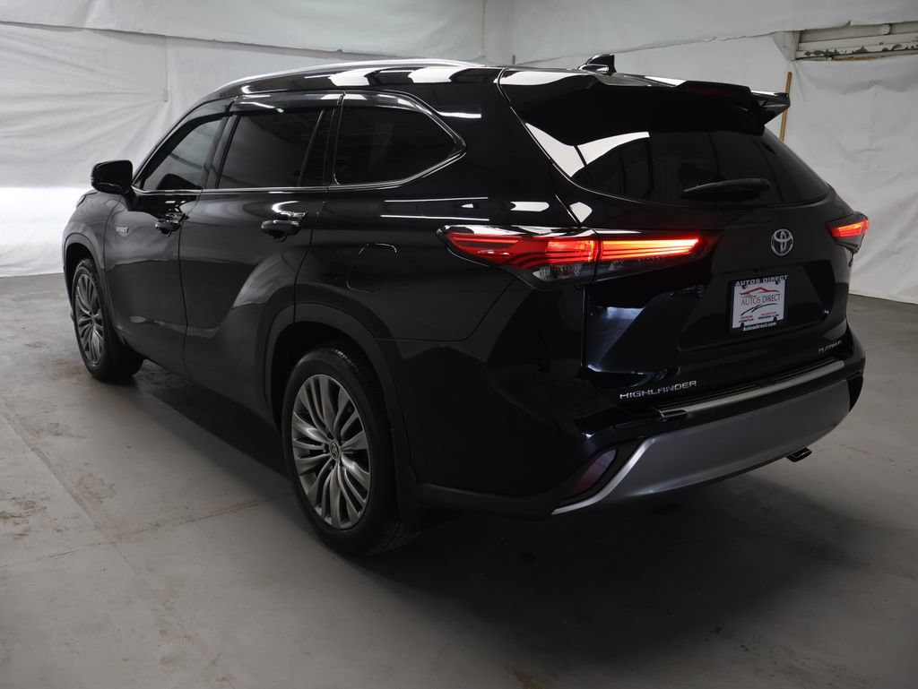 Used 2021 Toyota Highlander Platinum AWD/4WD image 5