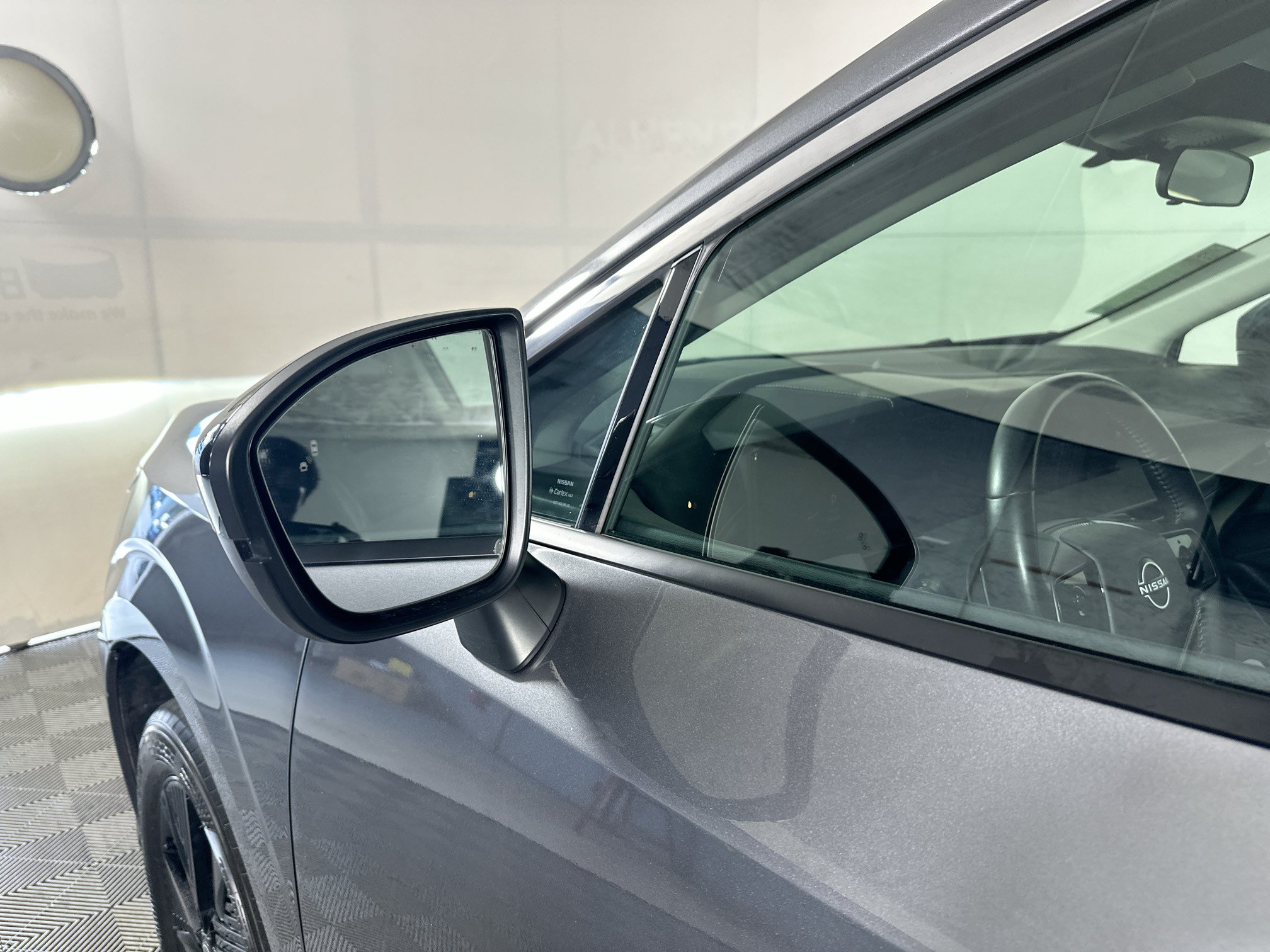 Used 2025 Nissan Murano SV AWD/4WD image 10