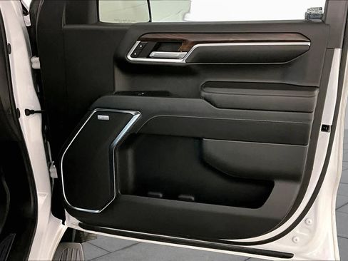 Used 2024 GMC Sierra 1500 SLT RWD image 21