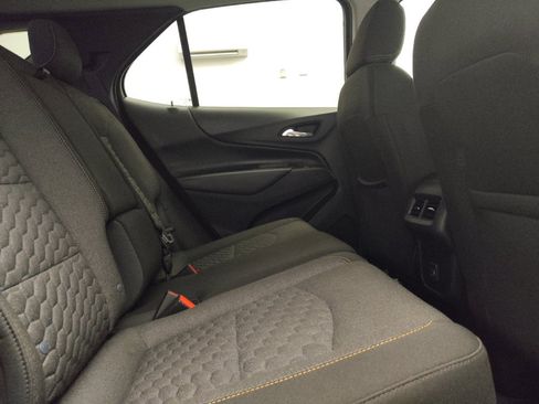 Used 2020 Chevrolet Equinox LT FWD image 19