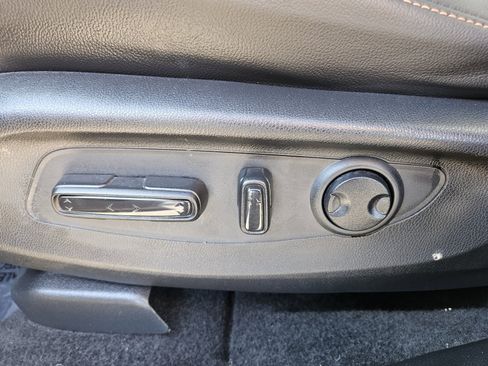 Used 2025 Honda CR-V Sport-L image 9