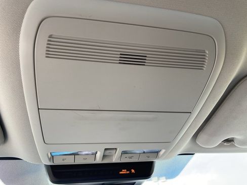 Used 2025 MAZDA CX-70 3.3 Turbo w/ Preferred Package image 46