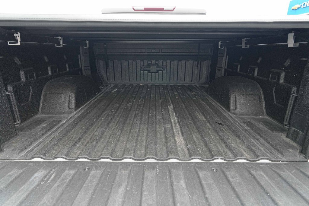 Used 2021 Chevrolet Silverado 1500 LT Trail Boss w/ Bed Protection Package AWD/4WD image 17