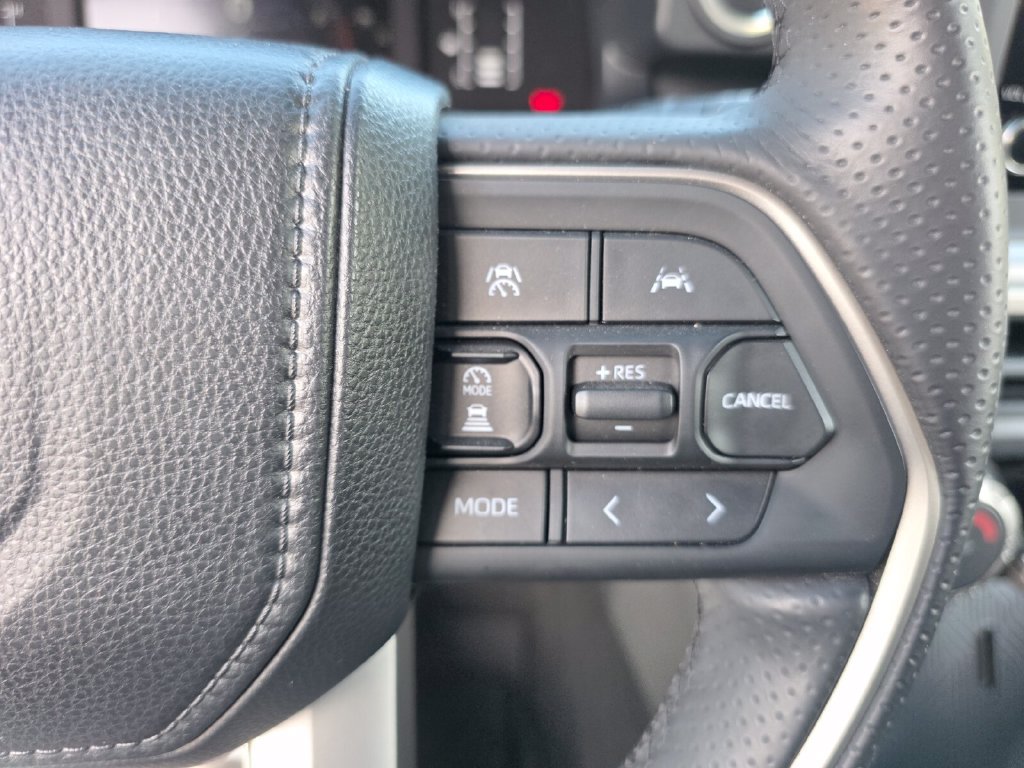 Certified 2026 Toyota 4Runner SR5 AWD/4WD image 31