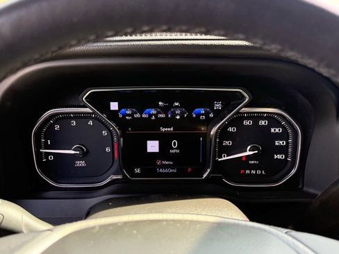 Used 2022 GMC Sierra 1500 Denali w/ Denali Premium Package image 38