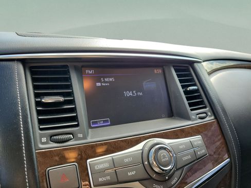Used 2017 INFINITI QX80 2WD w/ Driver Assistance Package image 16