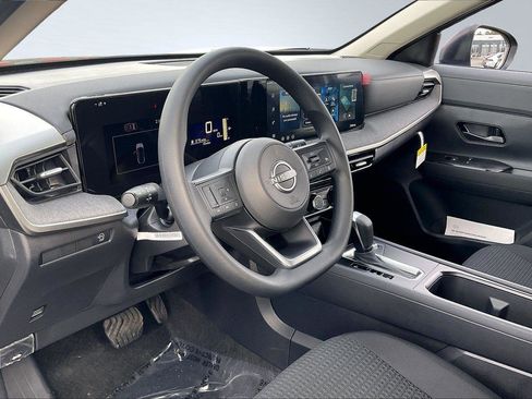 New 2026 Nissan Kicks S image 6