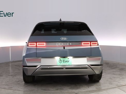 Used 2024 Hyundai Ioniq 5 Limited RWD image 15