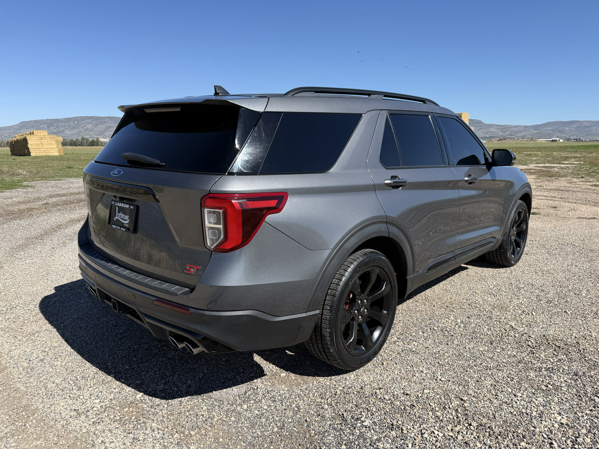 Used 2023 Ford Explorer ST w/ Equipment Group 401A AWD/4WD image 7