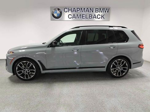 Certified 2026 BMW X7 M60i AWD/4WD image 3