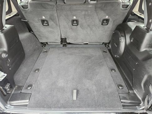 Used 2022 Jeep Wrangler Unlimited Rubicon image 20