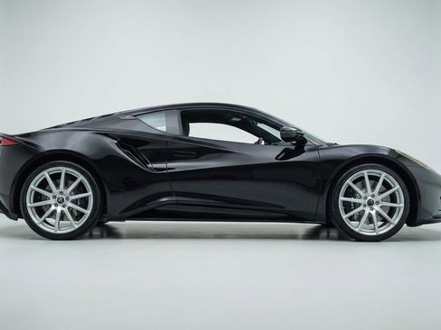 New 2025 Lotus Emira image 4