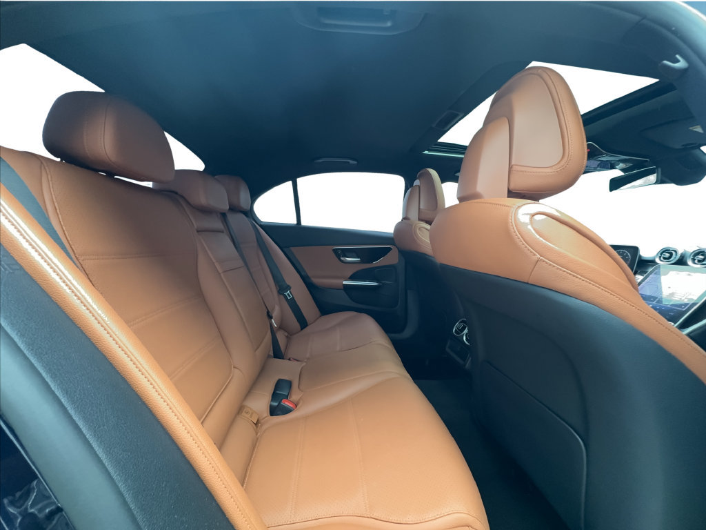 Used 2023 Mercedes-Benz C 300 Sedan w/ Pinnacle Trim Package image 26