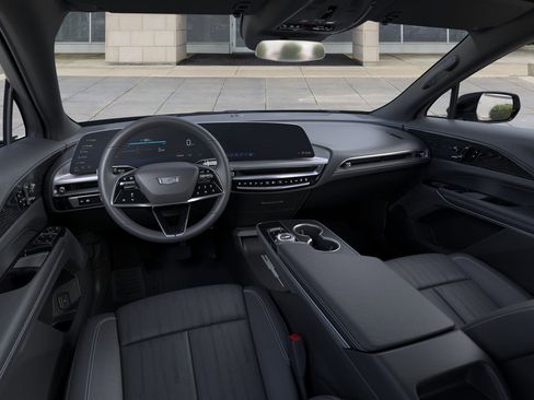 New 2025 Cadillac Lyriq Luxury image 15