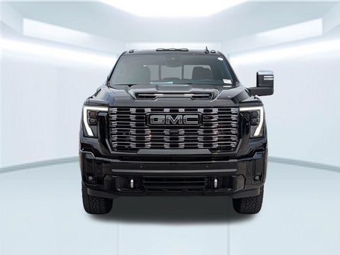 Used 2025 GMC Sierra 2500 Denali Ultimate w/ Max Trailering Package AWD/4WD image 11