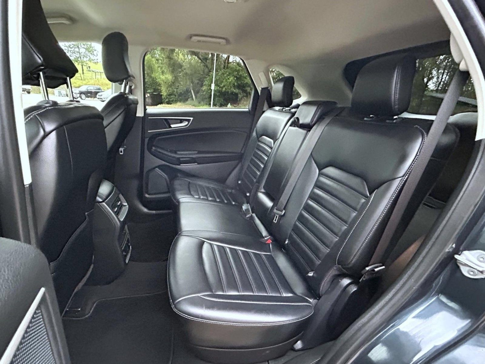 Used 2024 Ford Edge SEL w/ Convenience Package AWD/4WD image 19