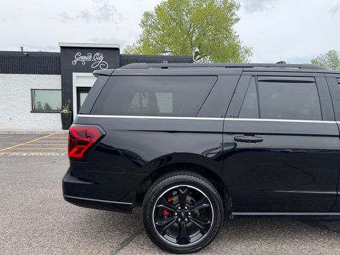 Used 2022 Ford Expedition Max Limited AWD/4WD image 4