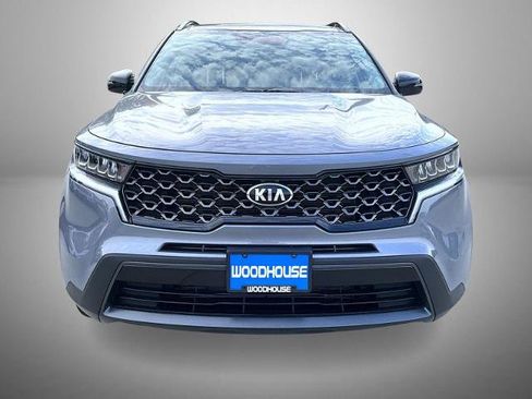 Used 2021 Kia Sorento S w/ Panoramic Sunroof Package AWD/4WD image 2