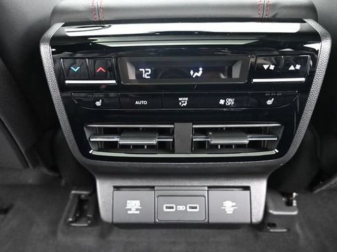 Used 2024 Acura MDX Type S AWD/4WD image 25