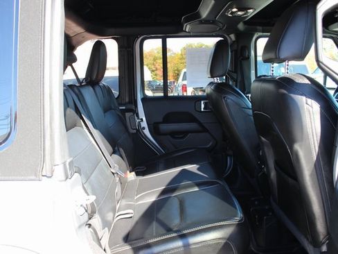 Used 2021 Jeep Wrangler Unlimited Sahara w/ Dual Top Group image 30