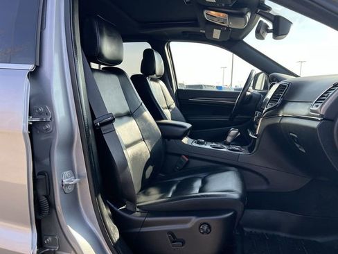 Used 2021 Jeep Grand Cherokee Limited image 19