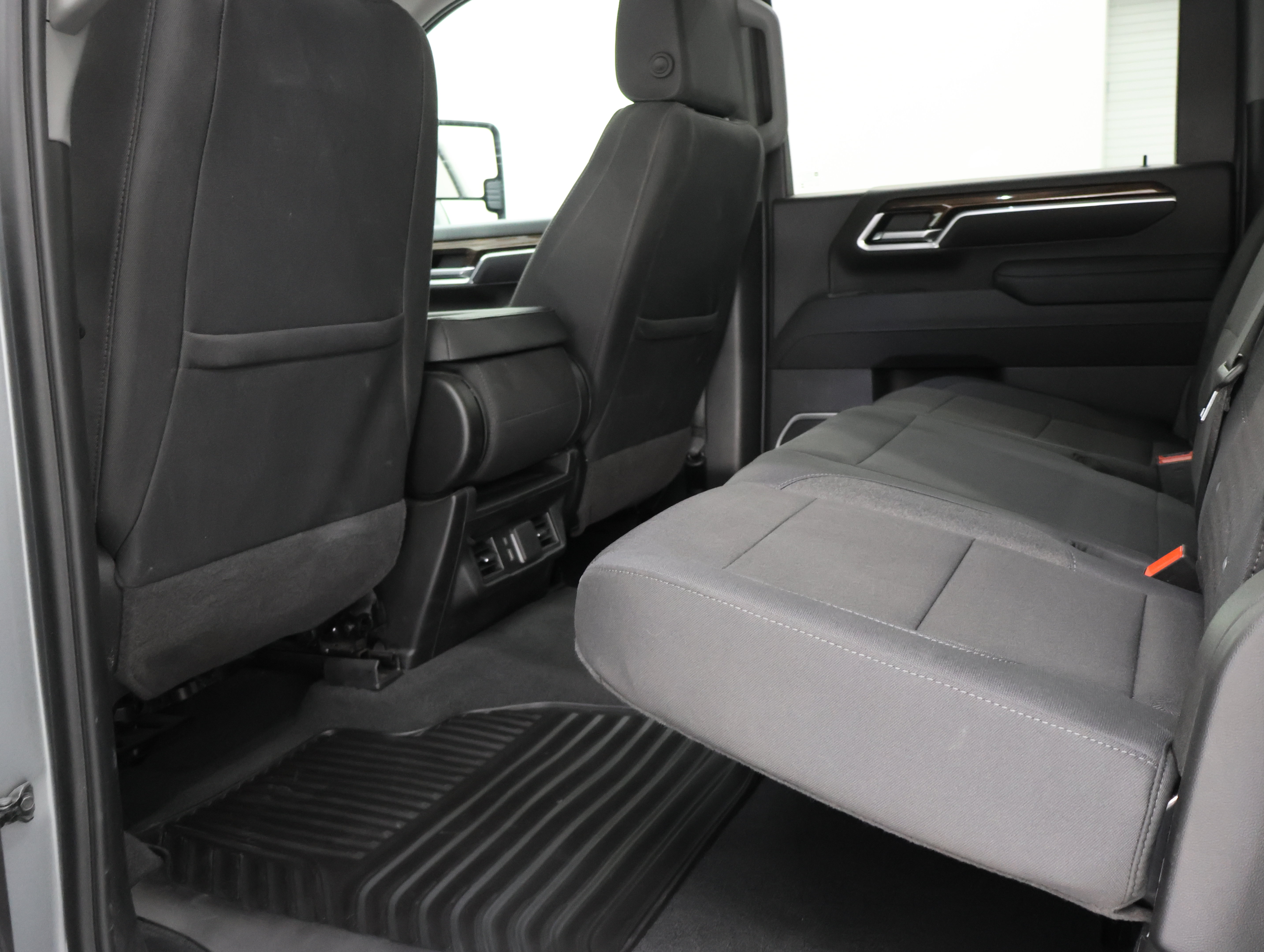 Used 2026 Chevrolet Silverado 2500 LT AWD/4WD image 9