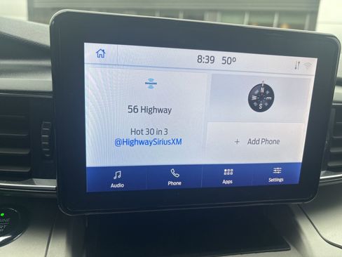 Used 2021 Ford Explorer XLT w/ Equipment Group 202A image 16