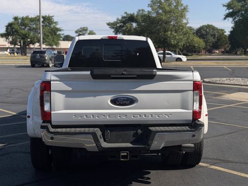 Used 2019 Ford F350 Lariat w/ Lariat Ultimate Package AWD/4WD image 5