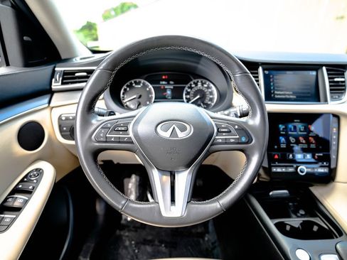 Used 2022 INFINITI QX50 Luxe AWD/4WD image 15
