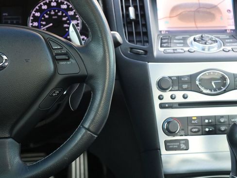 Used 2014 INFINITI Q60 Journey w/ Premium Package RWD image 26