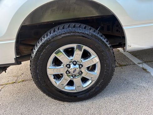 Used 2014 Ford F150 XLT w/ Equipment Group 302A Luxury AWD/4WD image 28