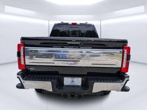 Used 2024 Ford F250 King Ranch w/ Chrome Package AWD/4WD image 4