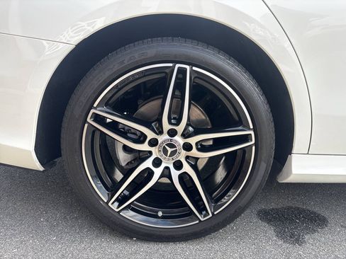 Used 2020 Mercedes-Benz E 350 Sedan image 44