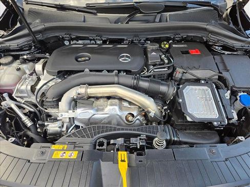 New 2026 Mercedes-Benz GLA 250 image 16