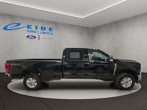 New 2026 Ford F250 XLT w/ XLT Premium Package AWD/4WD image 4