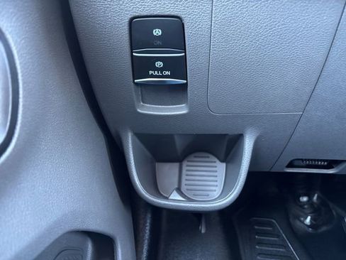 Used 2021 Ford Transit 350 XL image 17