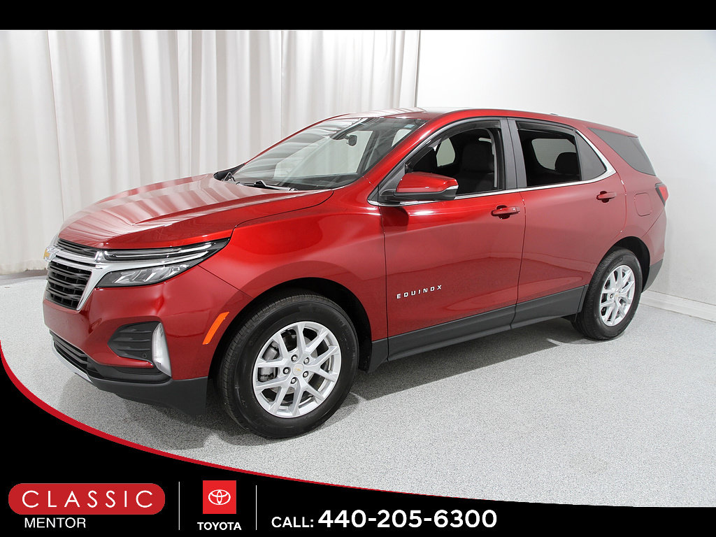 Used 2024 Chevrolet Equinox LT FWD image 3