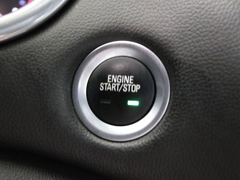 Used 2024 Chevrolet Malibu LT FWD image 12