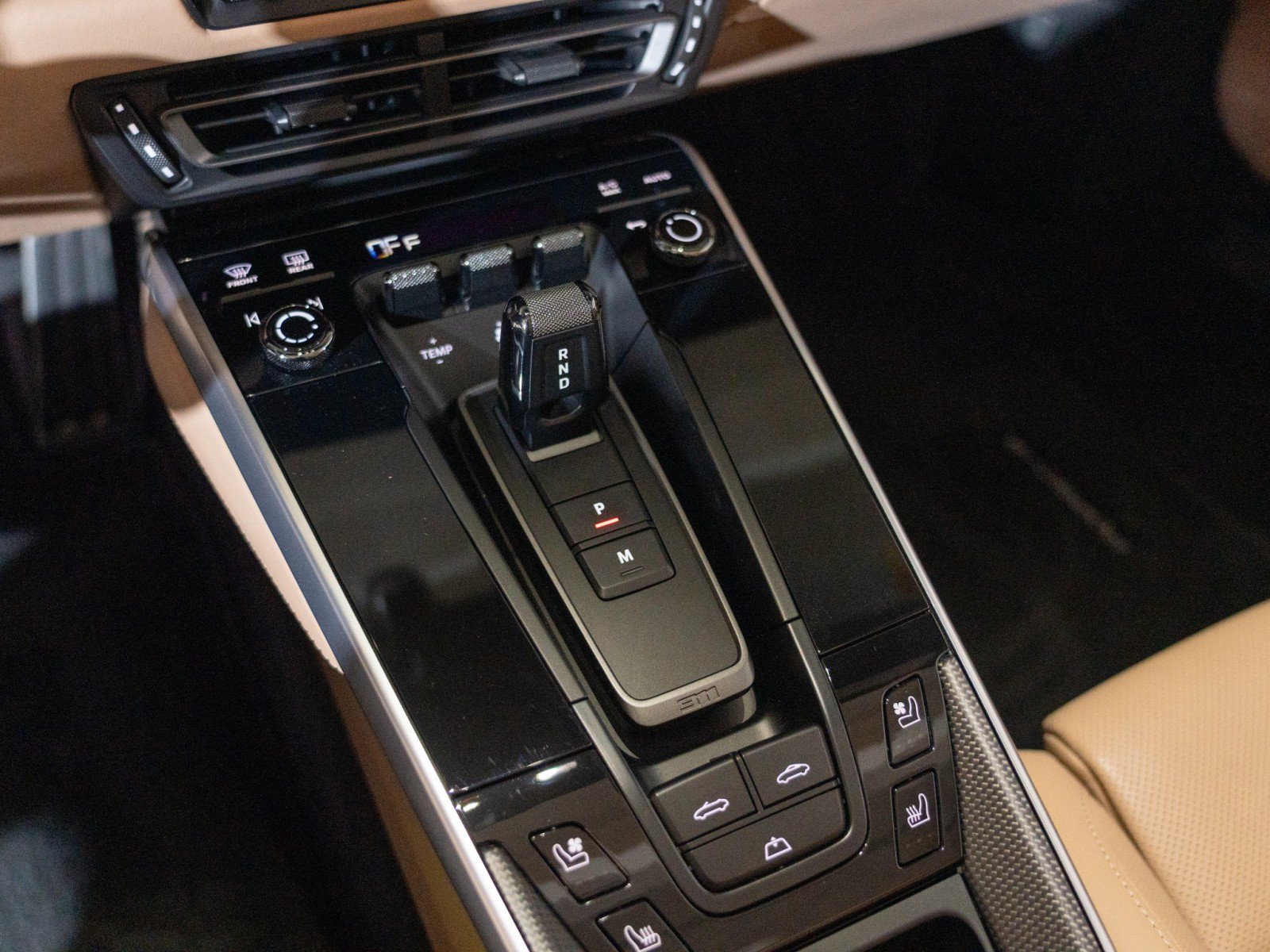 Certified 2024 Porsche 911 Turbo S AWD/4WD image 21