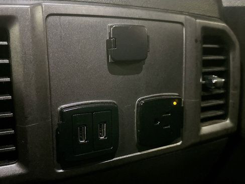 Used 2019 Ford F150 XLT w/ Equipment Group 302A Luxury image 30