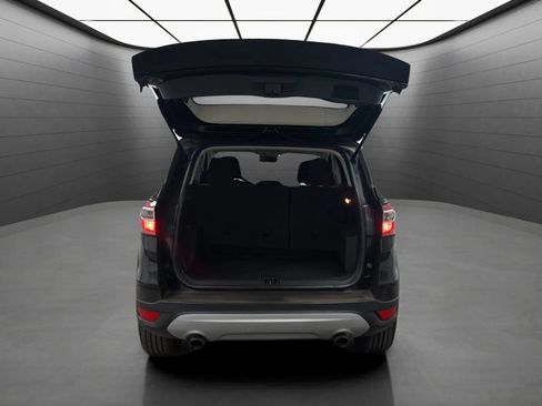 Used 2017 Ford Escape SE AWD/4WD image 18