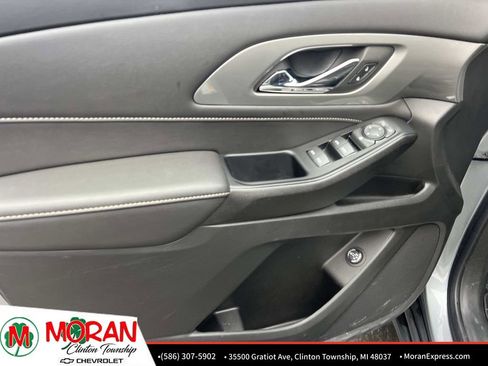 Certified 2023 Chevrolet Traverse LT image 16