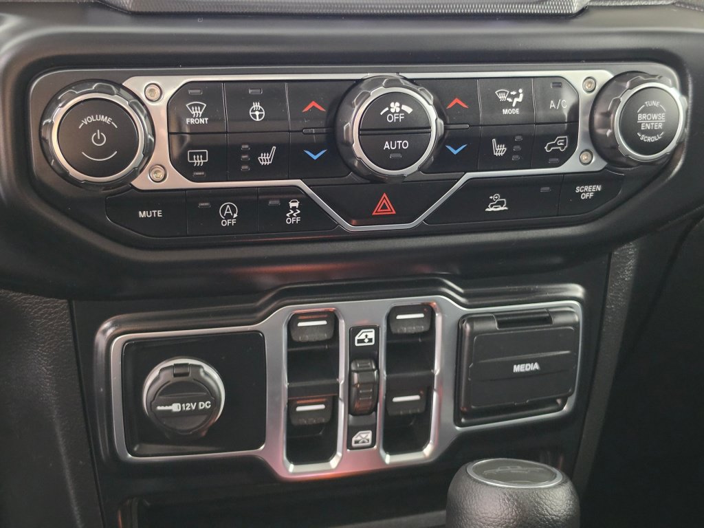 Used 2021 Jeep Gladiator Sport AWD/4WD image 19