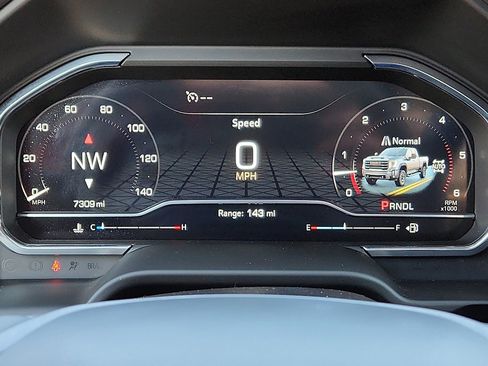 Used 2025 GMC Sierra 2500 AT4X image 23