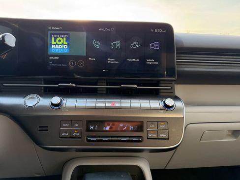 Used 2025 Hyundai Kona SEL image 18