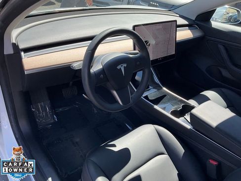Used 2019 Tesla Model 3 Long Range image 6