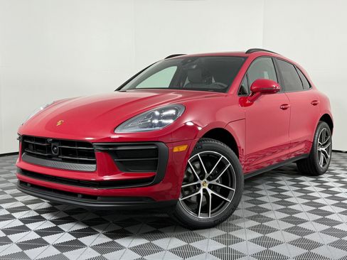 New 2026 Porsche Macan image 1