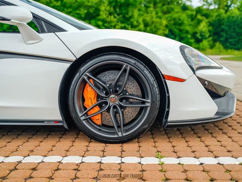 Used 2017 McLaren 570S Coupe RWD image 53