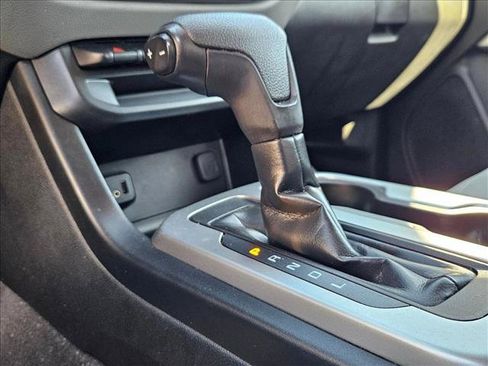 Used 2020 Chevrolet Colorado LT w/ LT Convenience Package RWD image 10