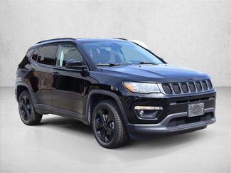 Used 2020 Jeep Compass Latitude AWD/4WD video 3